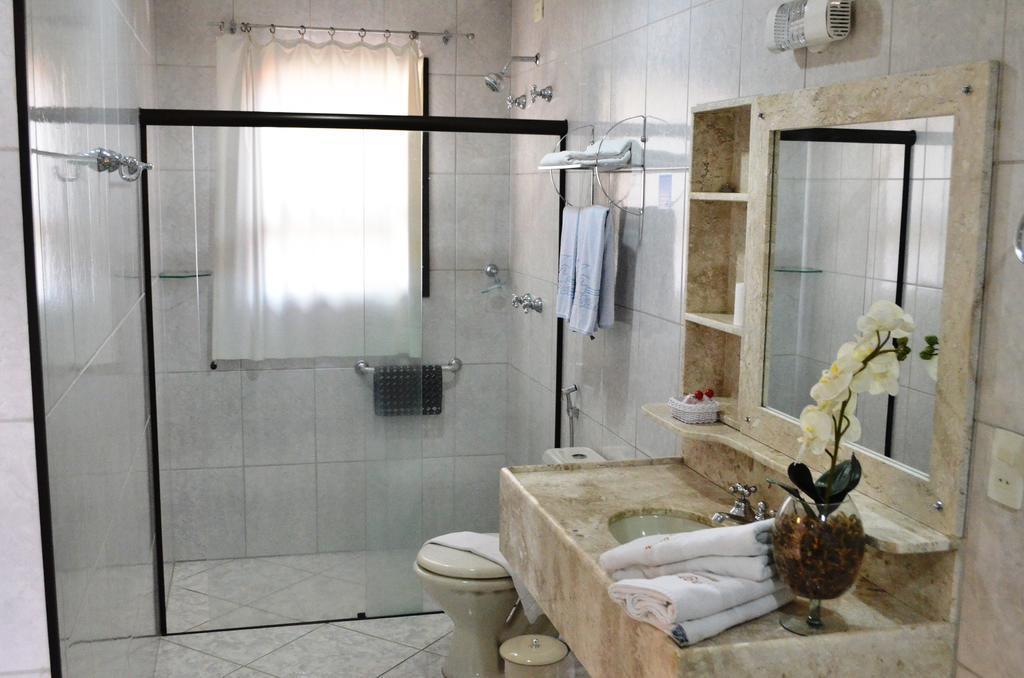 Hotel Sao Luiz Águas de Lindóia Dış mekan fotoğraf